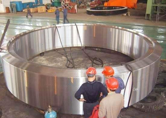 riding wheel and leather belt of rotary kiln